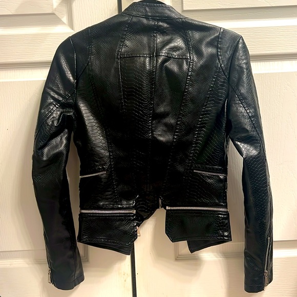 Azalea Wang snake skin style Faux Leather Moto jacket size S - Picture 2 of 5